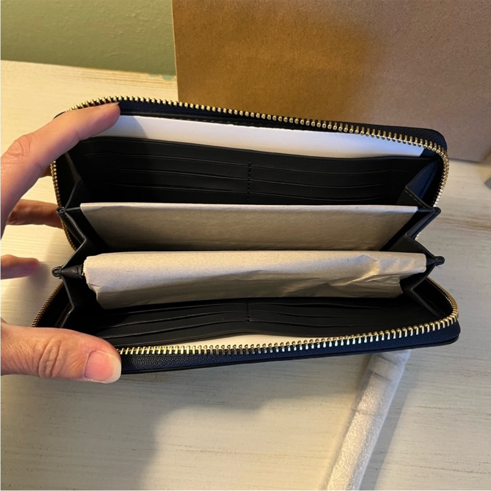 Coach Wallet Long Zip Around w/ Wrist Strap Denim Multi NWT - Picture 4 of 6